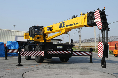 Manufacturer, Exporter, Importer, Supplier, Wholesaler, Retailer, Trader of Crane Service Near Me in Gurugram, Haryana, India.